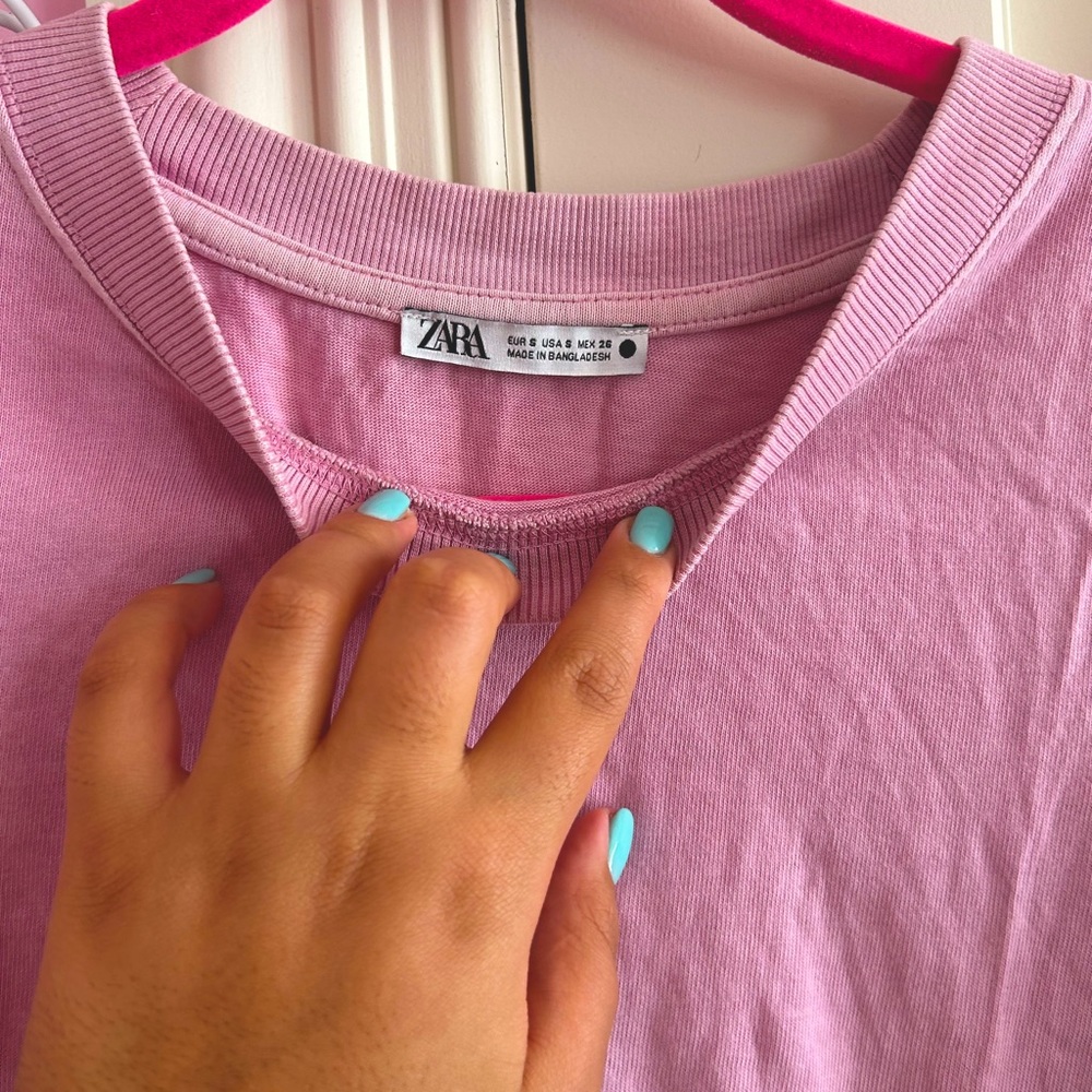 Pink short sleeve tshirt